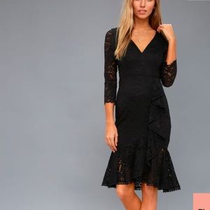 Lulus Black lace midi dress